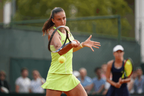 How to Master Breaking Down Long Tennis Exchanges Effectively